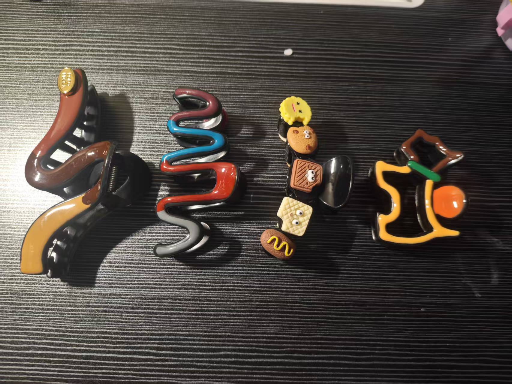 4pcs High-End Simple Contrast  - Travel Accessories Aesthetic review and price