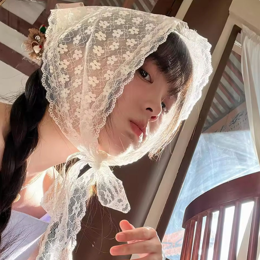 1PC Triangle Lace Scarf White  - Travel Accessories Aesthetic review and price